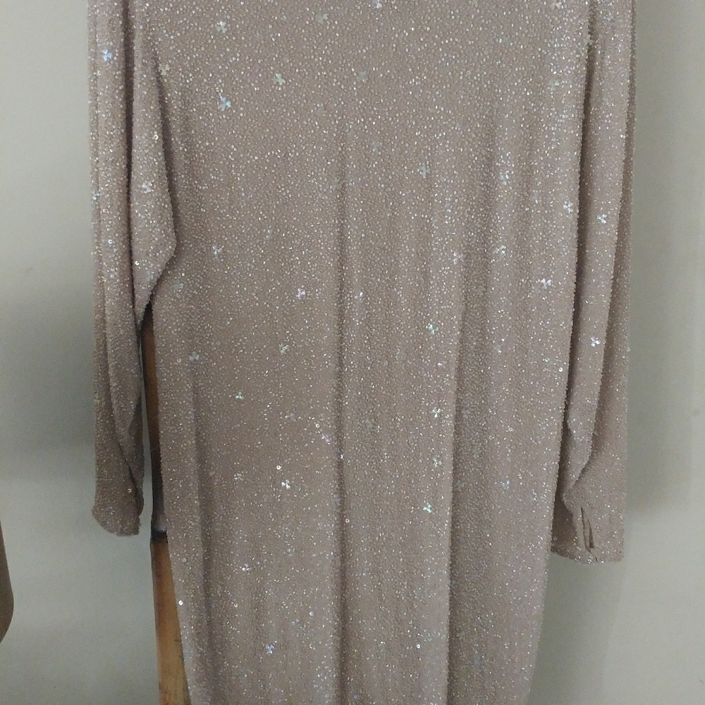 Dress - Picture 5 of 11